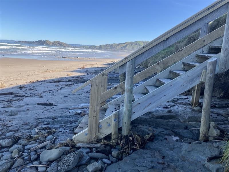 Wainui Stairs 2